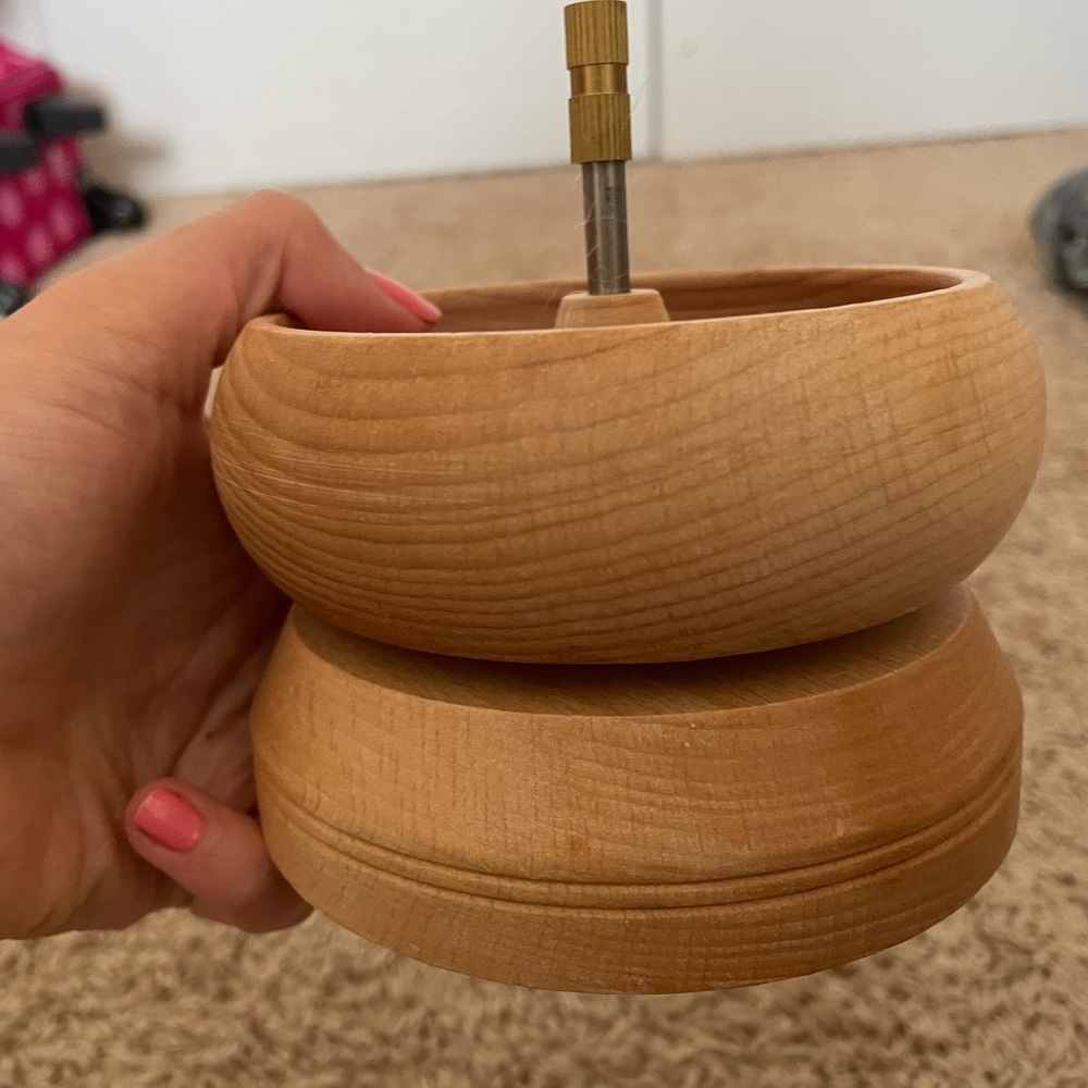Seed bead spinning bowl 💗